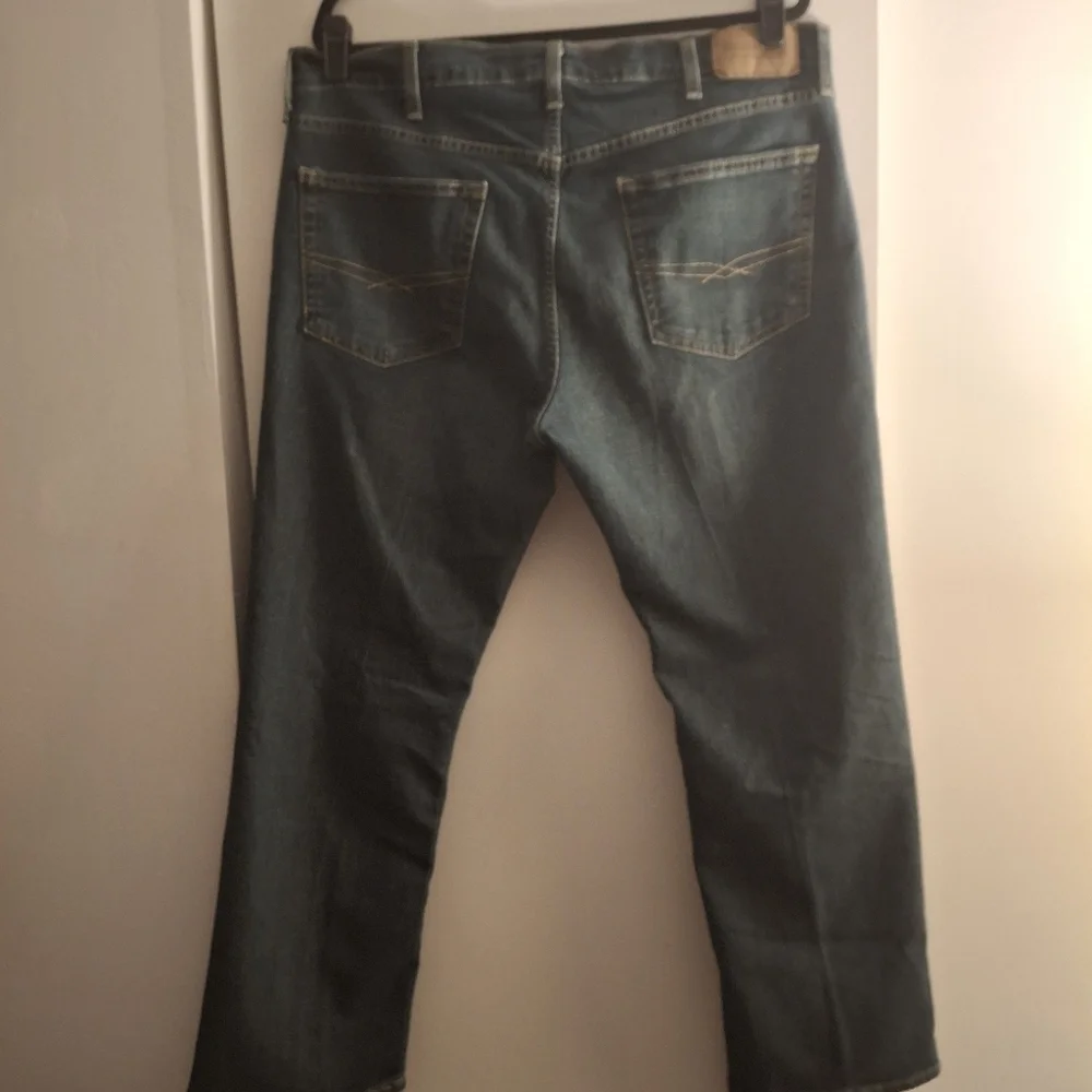 Signature Men's Levi's Blue Relaxed Fit Jeans Classic Style